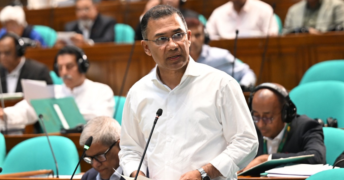 চাকরির জন্য তরুণদের বছরের পর বছর অপেক্ষা করতে হবে না: প্রধানমন্ত্রী