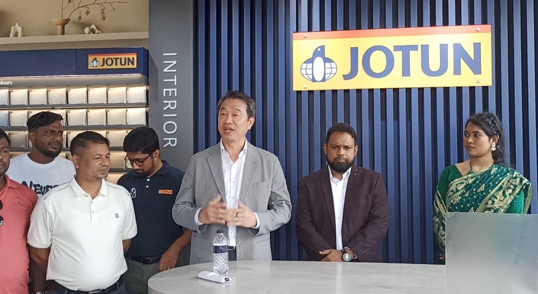 সিরাজদিখানে জতুনের নতুন শোরুম উদ্বোধন