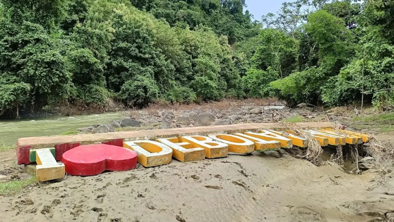 প্রাকৃতিক দুর্যোগে স্থবির রোয়াংছড়ির পর্যটন খাত, খাদ্য সংকটে গাইড-মাঝি