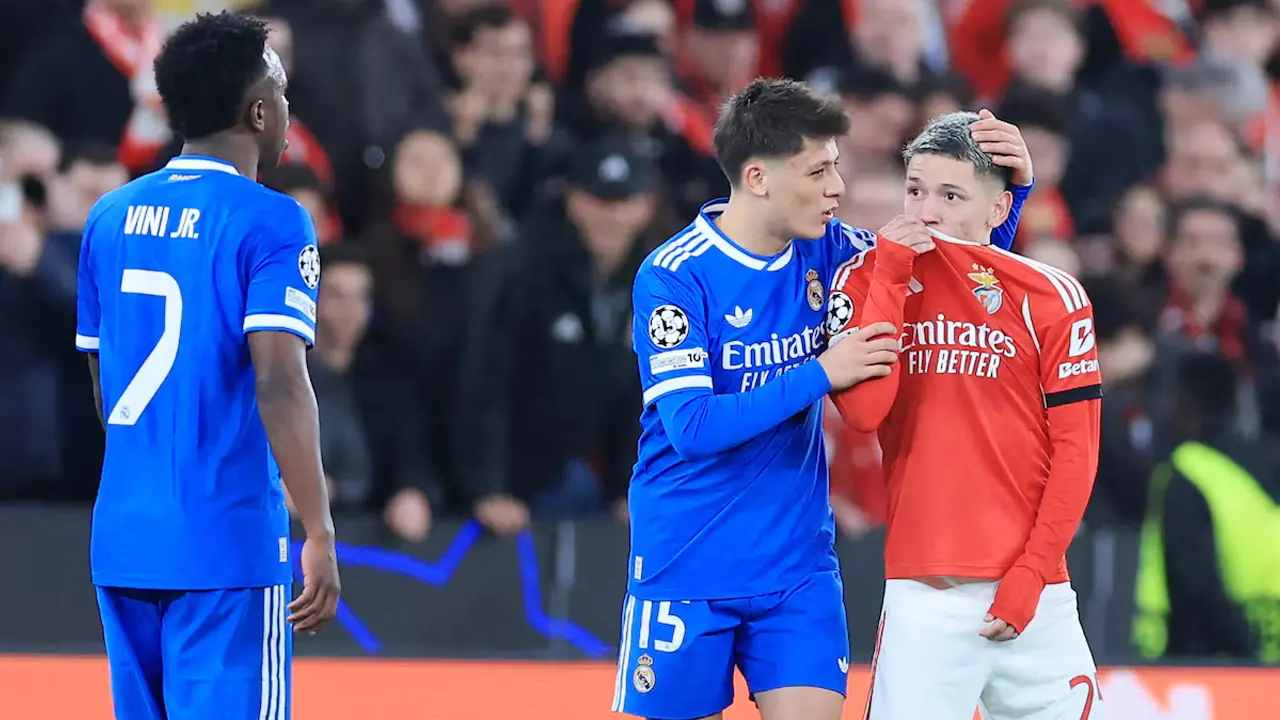 আর্জেন্টাইন ফুটবলারের বিতর্কিত কাণ্ডে লাল কার্ডের নিয়মে পরিবর্তন