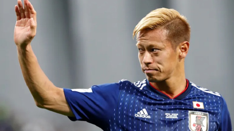 ইরানের ‘পক্ষ নেয়ায়’ জাপানের সাবেক ফুটবলার হোন্ডার ক্ষতি করল যুক্তরাষ্ট্র