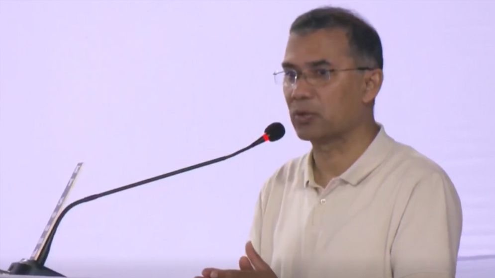 প্রত্যাশিত দেশ গড়তে রাত-দিন কাজ করবে সরকার: দিনাজপুরে প্রধানমন্ত্রী তারেক রহমান