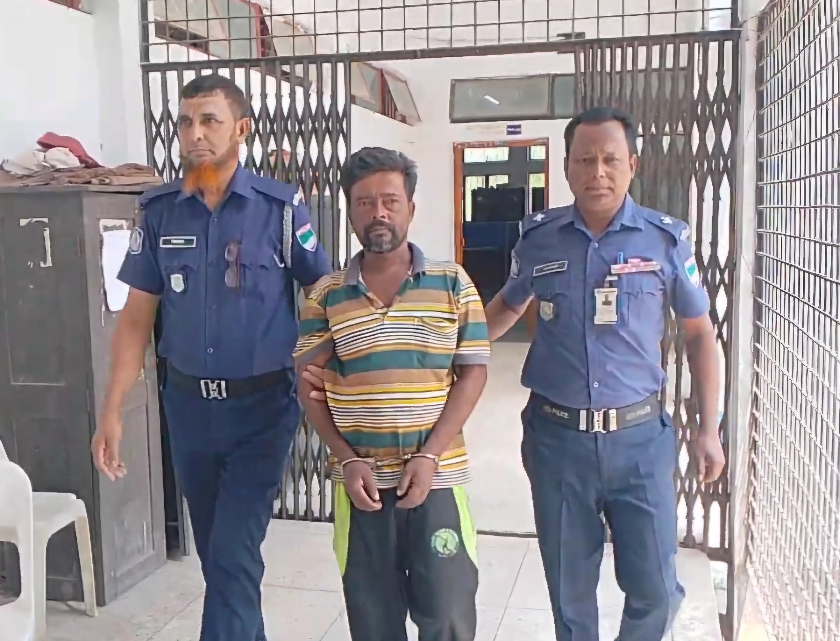 মেহেরপুরে শিশু ধর্ষণের দায়ে এক ব্যক্তির যাবজ্জীবন কারাদণ্ডাদেশ