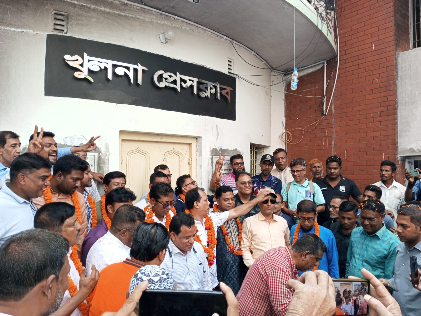 খুলনা প্রেসক্লাব নির্বাচন সম্পন্ন;  সভাপতি মোস্তফা, সম্পাদক তরিকুল