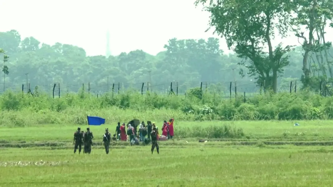 বেনাপোল সীমান্তে বিএসএফের পুশইন ঘিরে উত্তেজনা, সতর্ক বিজিবি