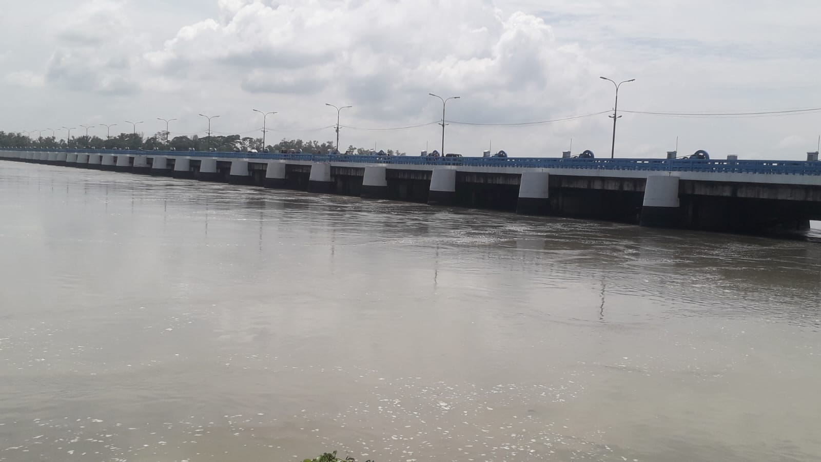 তিস্তার পানি বিপৎসীমার নিচে, কমছে বন্যার পানি