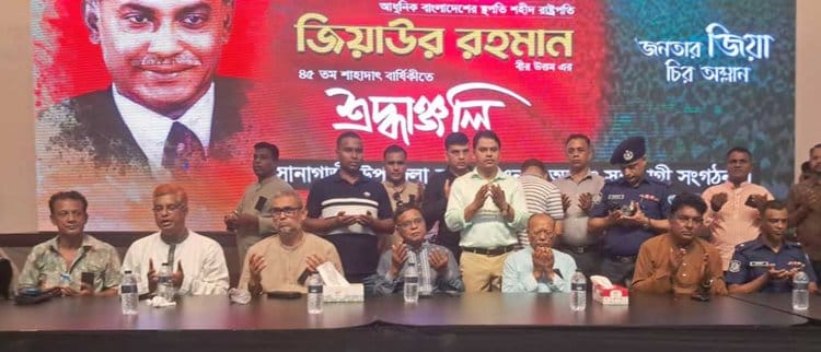 বিএনপির অনুষ্ঠানে দুই ওসির উপস্থিতি ঘিরে আলোচনা-সমালোচনা, টক অব দ্য টাউনে পরিণত ফেনী