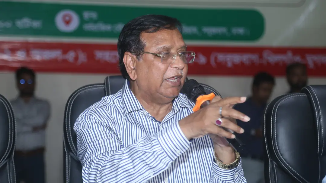 নাগরিক সেবায় অবহেলা করলে চাকরিচ্যুতিসহ কঠোর ব্যবস্থা : ডিএসসিসি প্রশাসক