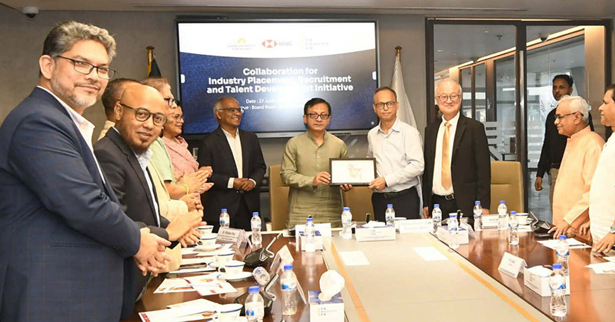 ব্যবসাবান্ধব পরিবেশ গড়তে দ্রুত সংস্কার কার্যক্রম চলছে: বাণিজ্যমন্ত্রী