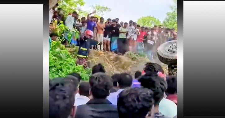 সাটুরিয়া ট্রাক-মোটরসাইকেল সংঘর্ষে তিনজন নিহত