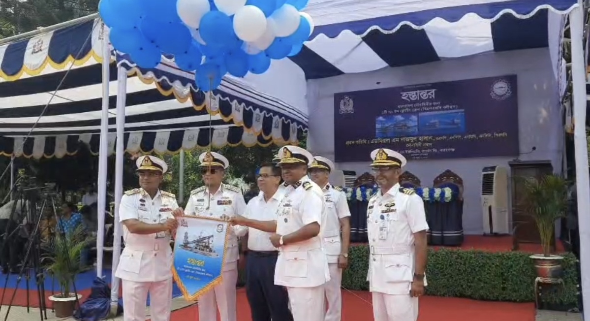বর্তমান সরকারের প্রতিরক্ষা শিল্পে  মেড ইন বাংলাদেশ নীতিতে কৌশল গ্রহণ করেছে: নৌবাহিনীর প্রধান