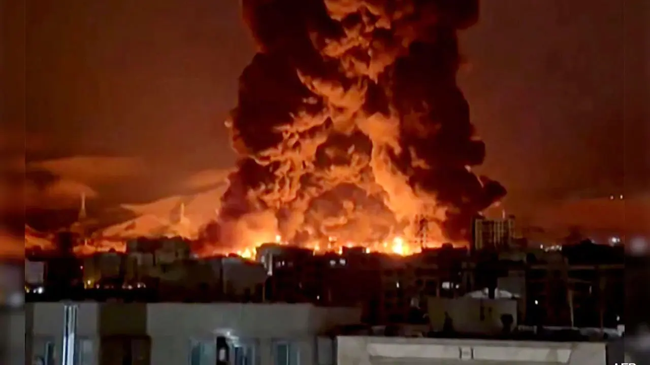 ইরানের জ্বালানি স্থাপনায় হামলার জন্য ট্রাম্পের অনুমতির অপেক্ষায় ইসরায়েল