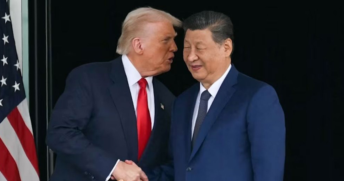 হরমুজ প্রণালিতে যুদ্ধজাহাজ পাঠাতে চীনের সহায়তা চাইলেন ট্রাম্প