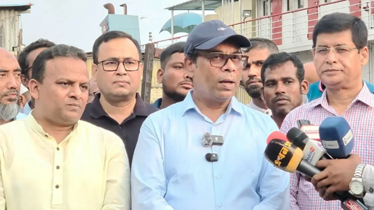 দুর্গম উপকূলে চিকিৎসাসেবা দিতে আসছে ভাসমান হাসপাতাল ‘স্বাস্থ্য তরী’