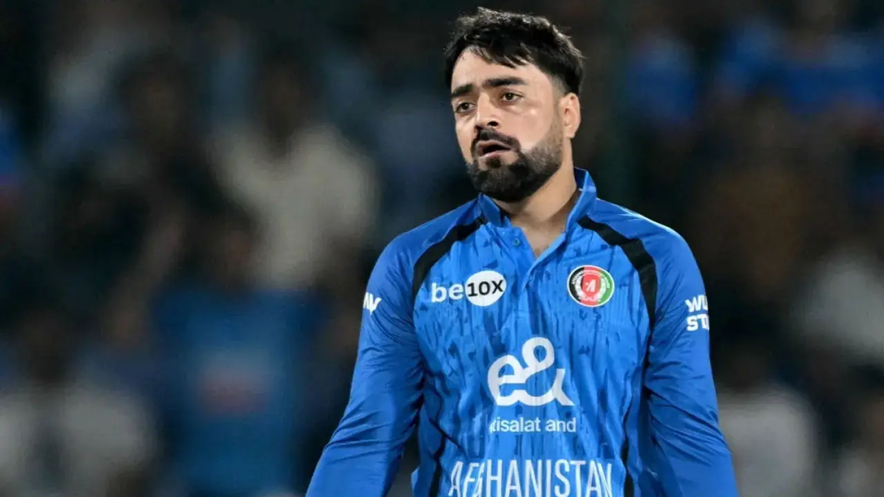 আফগানিস্তানের অধিনায়কত্ব হারানো নিয়ে নীরবতা ভাঙলেন রশিদ