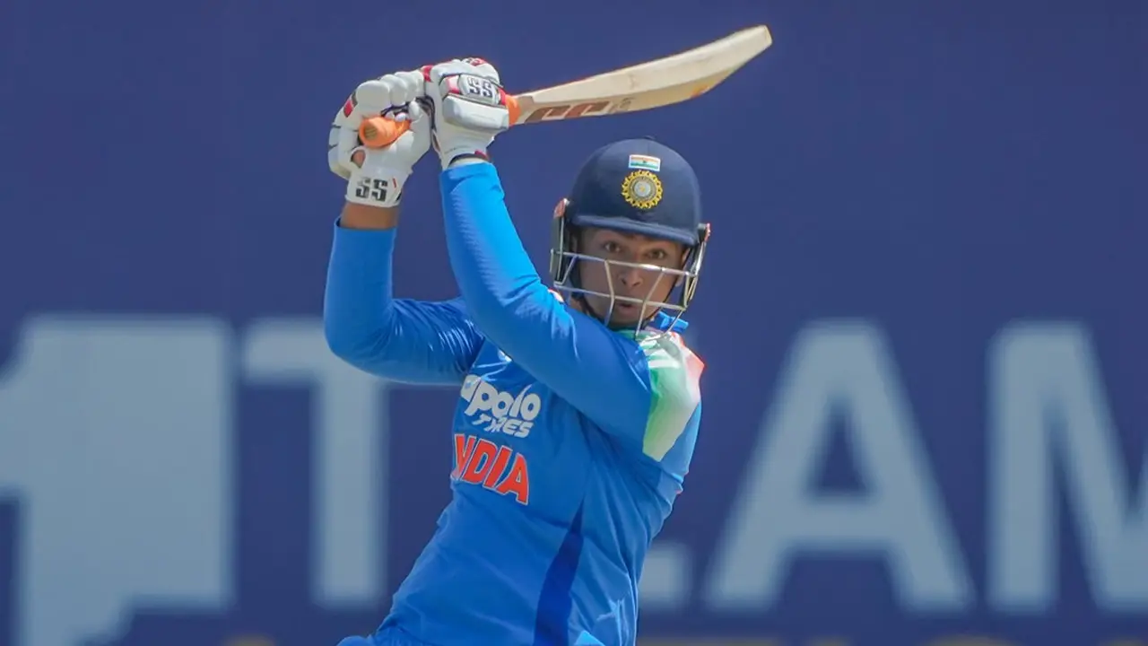 ১১ বলে ফিফটি করে সূর্যবংশীর বিশ্বরেকর্ড