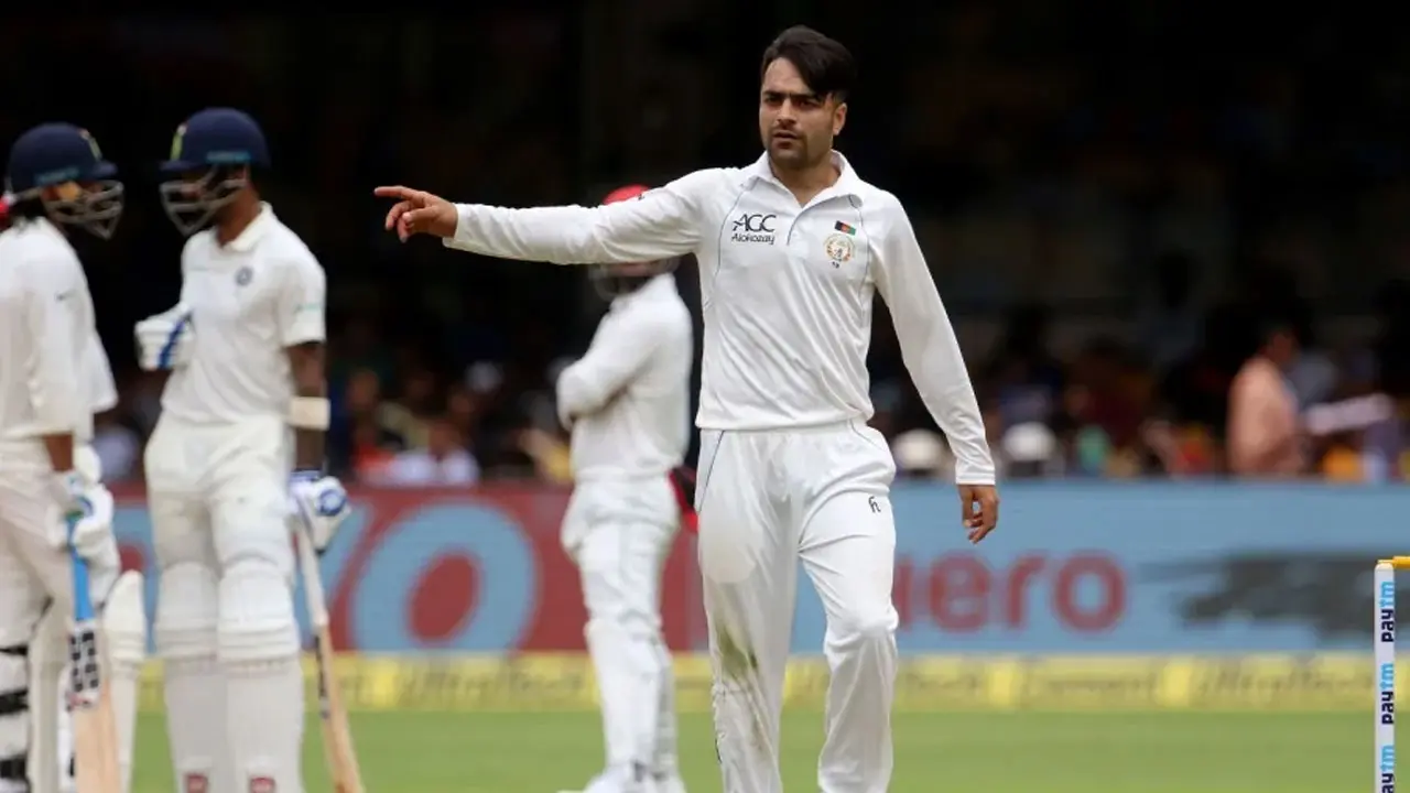 টেস্ট ক্রিকেট থেকে অবসরের ইঙ্গিত দিলেন রশিদ