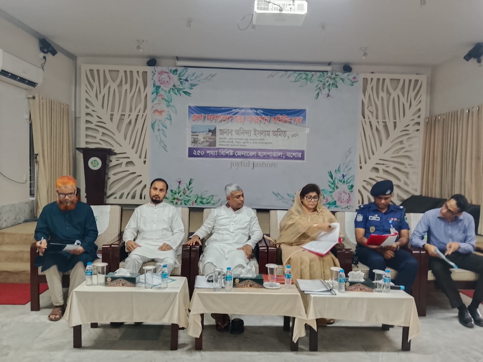 নির্ধারিত সময়ের মধ্যে পূর্ণাঙ্গ করোনারি কেয়ার ইউনিটের সেবা পাবে যশোরবাসী: প্রতিমন্ত্রী অমিত