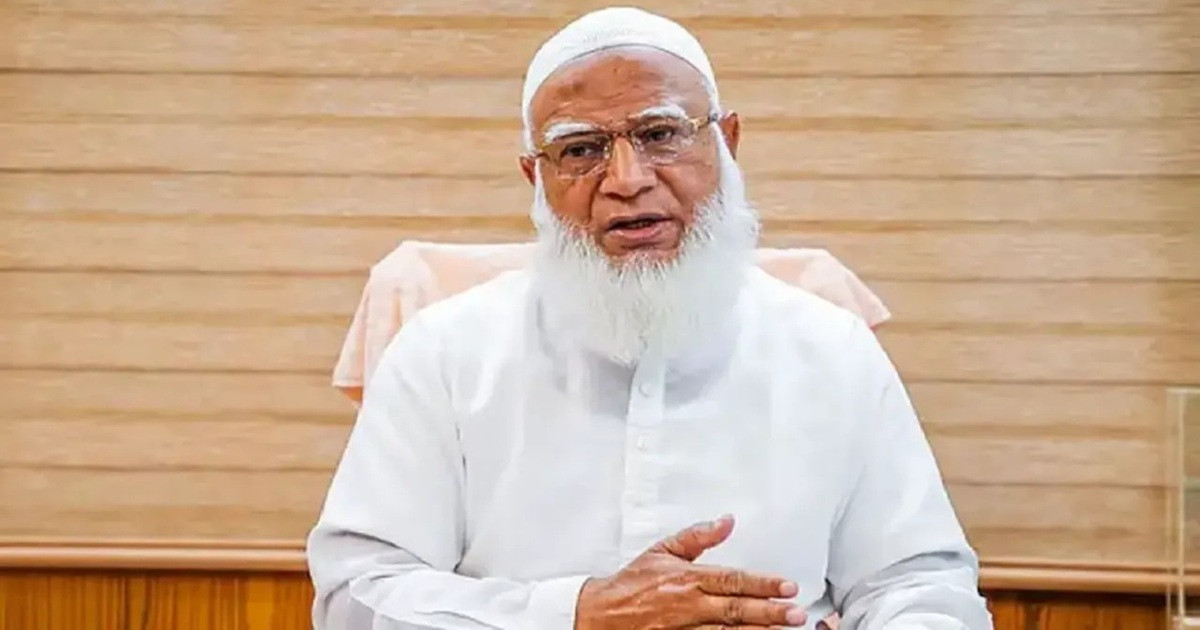 “চাঁদা আমি নিলে আমাকেও হ্যান্ডকাপ পরান”-সংসদে শফিকুর রহমানের কঠোর হুঁশিয়ারি