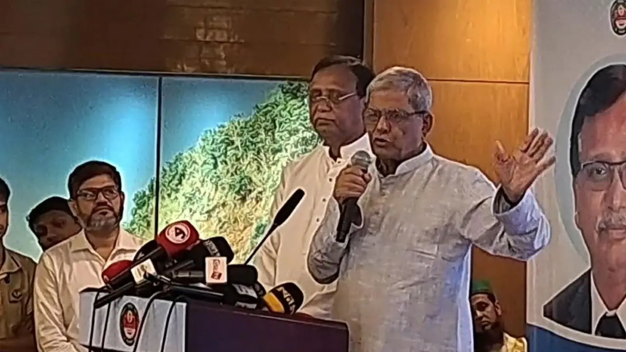 ঢাকা মহানগরকে বাসযোগ্য মনে হয় না : মির্জা ফখরুল