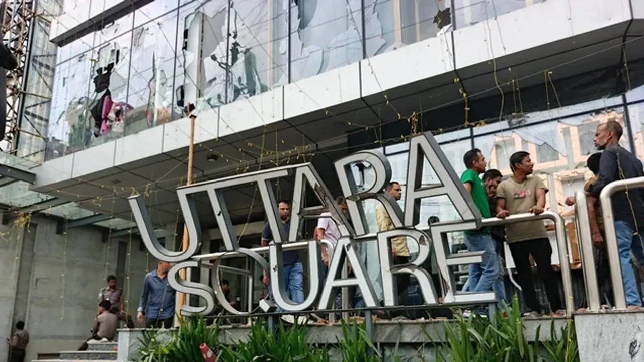 উত্তরায় শপিং কমপ্লেক্সে হামলা: অজ্ঞাত ৭০০ জনের বিরুদ্ধে মামলা