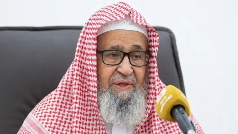 সৌদি গ্র্যান্ড মুফতি শায়খ সালেহ আল-ফাওজান ইন্টারনেট থেকে সব ফতোয়া ও কন্টেন্ট সরিয়ে নিলেন