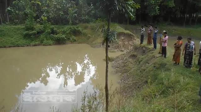 মহেশপুরে পুকুরের পানিতে ডুবে আপন মামাতো-ফুফাতো ভাই-বোনের মৃত্যু