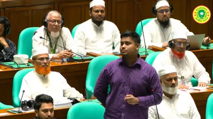 দুর্নীতির প্রমাণ পেলে পদত্যাগের ঘোষণা হাসনাত আব্দুল্লাহর