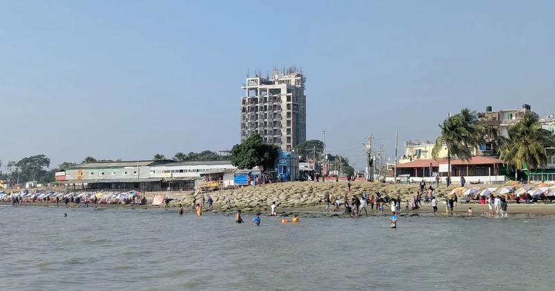 কুয়াকাটায় পর্যটকসেবার মান উন্নয়নে মতবিনিময় সভা