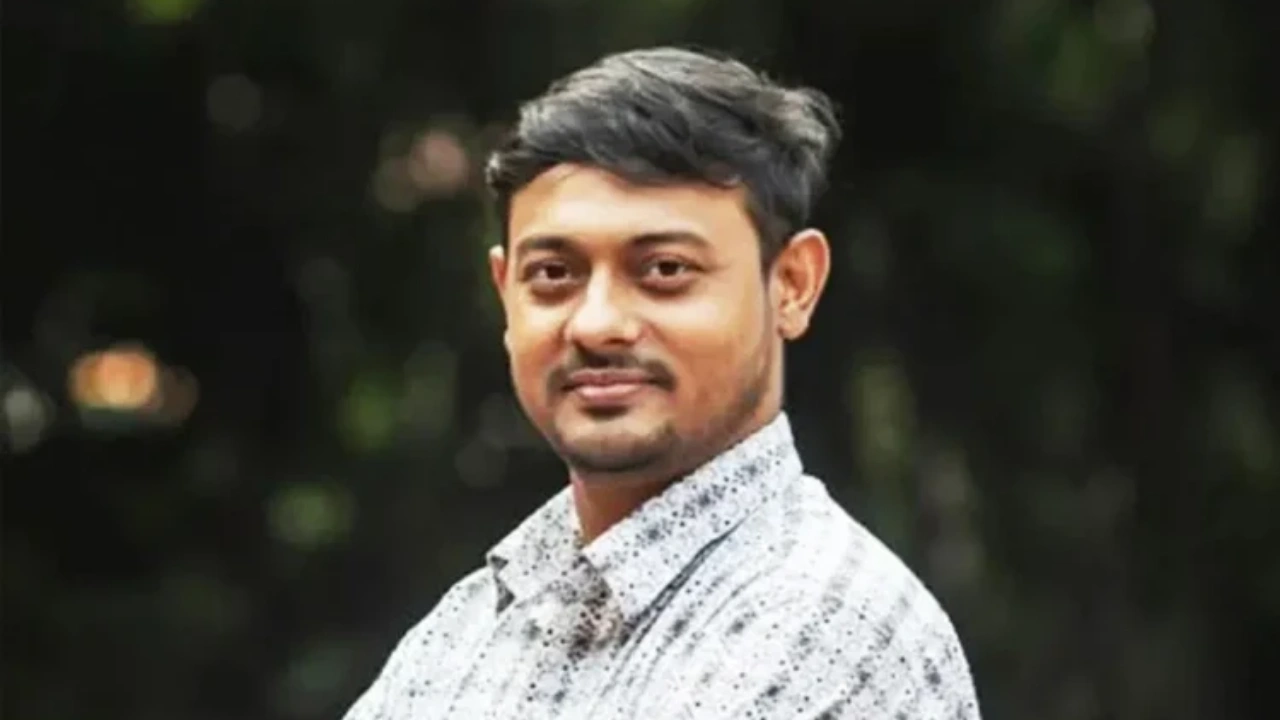 সীমান্ত হত্যা নিয়ে নাসীরুদ্দীন পাটোয়ারীর স্ট্যাটাস