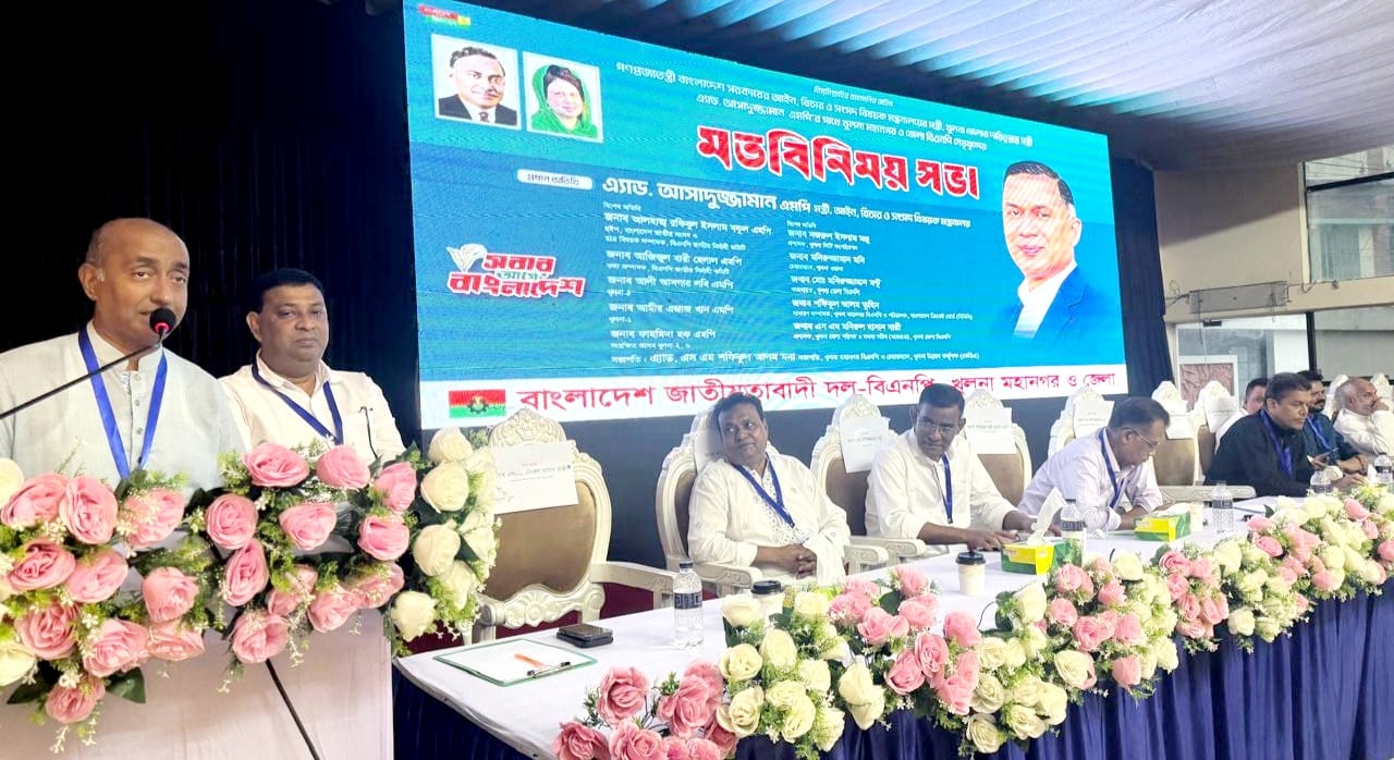 পকেট ভারী করে নয়, মাঠে গ্রহণযোগ্যতাই হবে মনোনয়নের মাপকাঠি : আইনমন্ত্রী