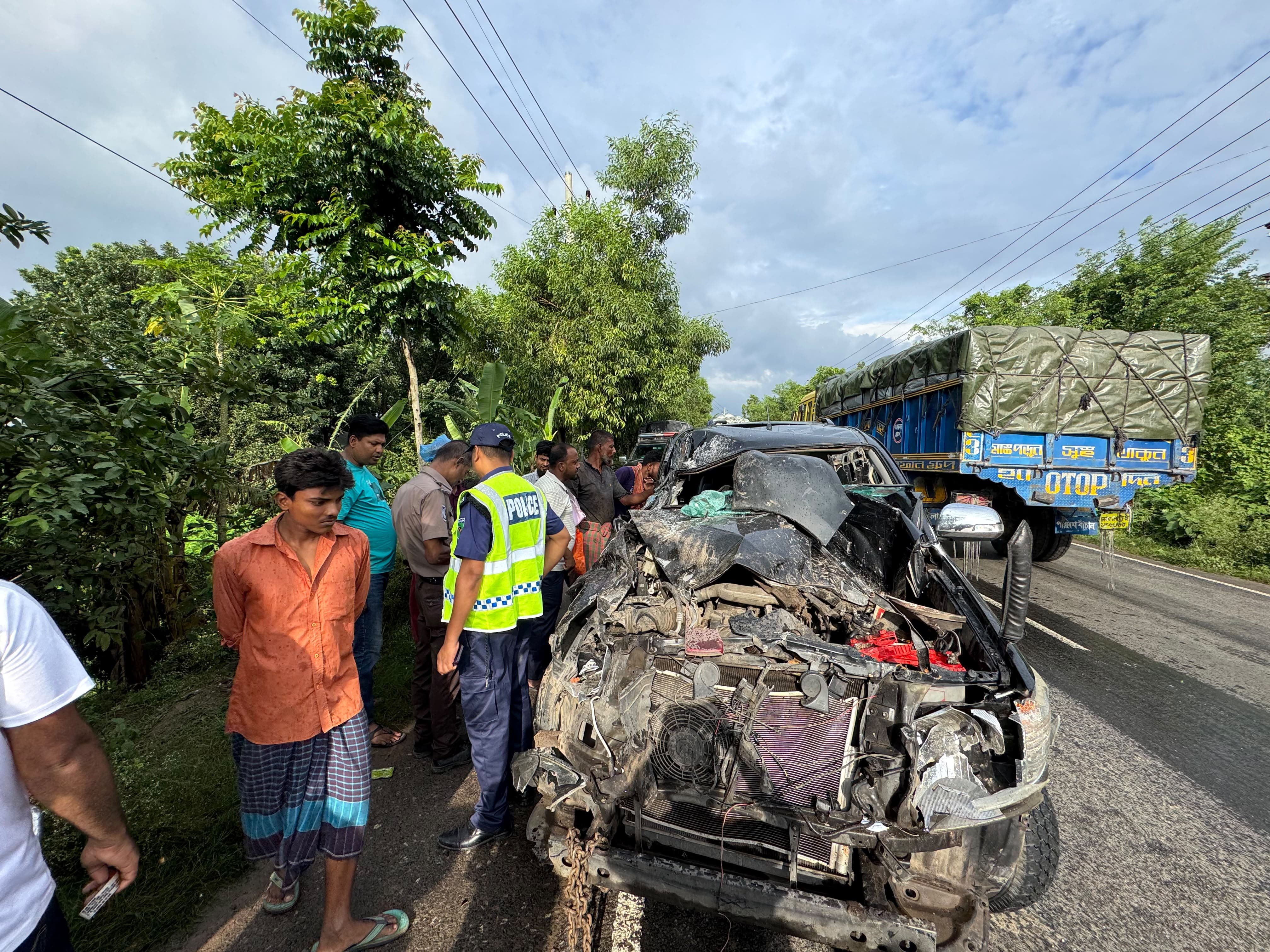 কালুখালীতে সড়ক দুর্ঘটনায় আহত কৃষকের মৃত্যু, এলাকায় শোকের ছায়া
