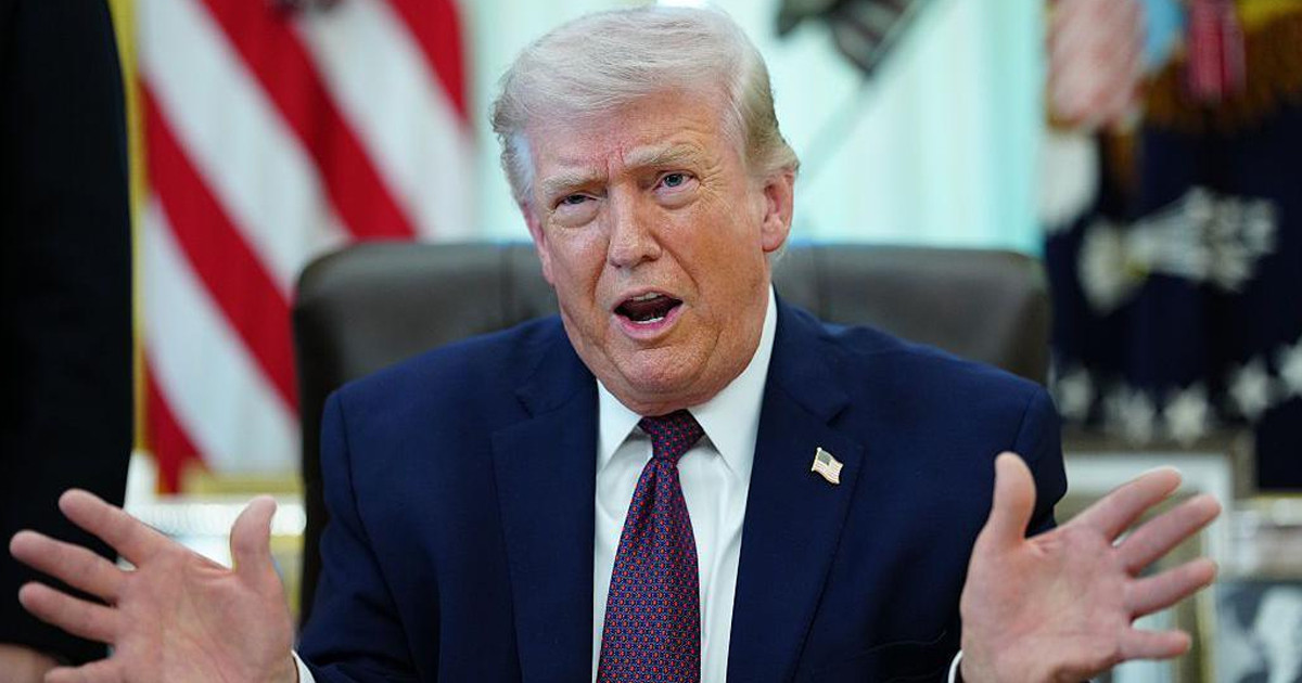 ট্রাম্প দাবি করেছেন, যুক্তরাষ্ট্র সহজেই হরমুজ প্রণালী খুলে দিতে পারবে