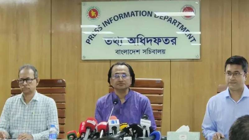 রাজধানীতে কিছুটা লোডশেডিং মেনে নেওয়া উচিত: তথ্য উপদেষ্টা