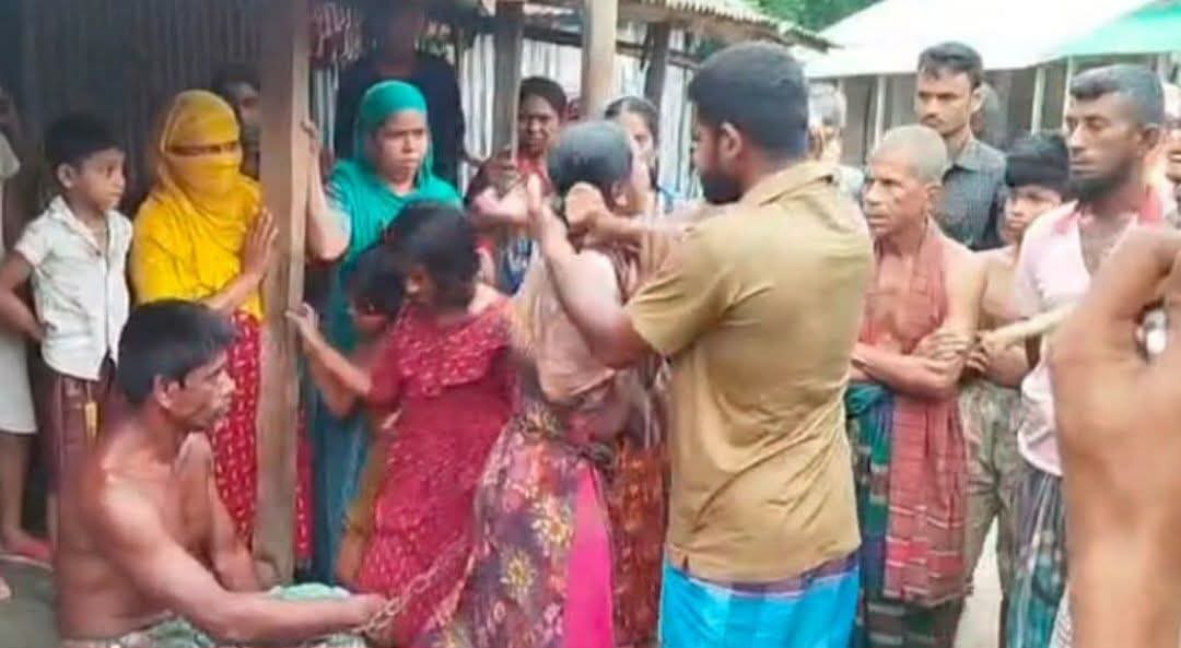 নড়াইলে পরকীয়া প্রেমিক আটক, শিকল বেঁধে নারীকে নির্যাতন ও চুল কেটে দেওয়া