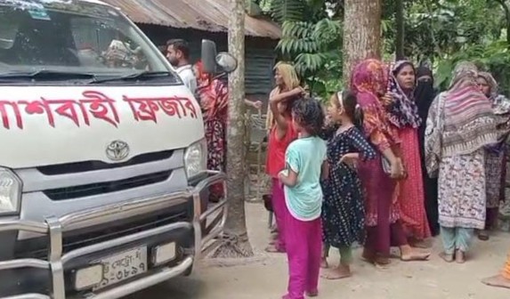 চট্টগ্রামে বিষাক্ত গ্যাসে নিহত ২ যুবকের বাড়ি গাইবান্ধায়, স্বজনদের আহাজারিতে বাতাস ভারী