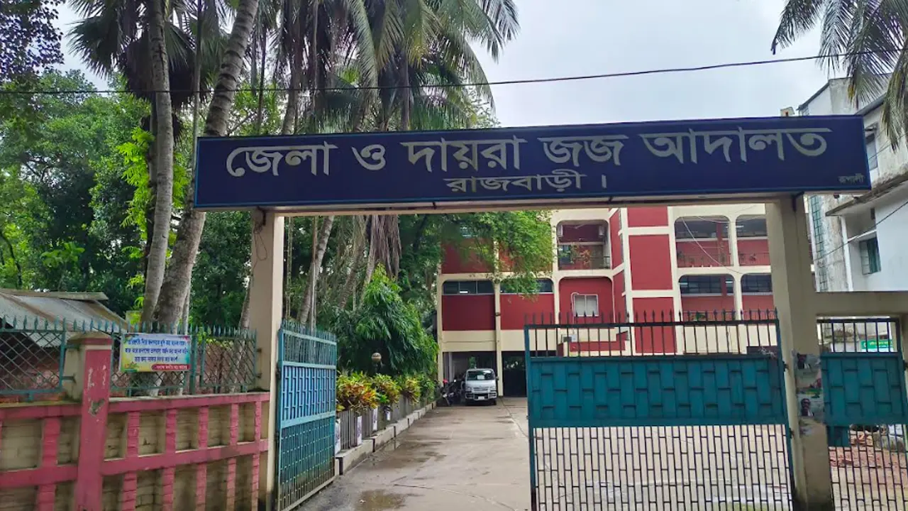 চাঁদা নেওয়ার ভিডিও ভাইরাল, পুলিশ সদস্যের বিরুদ্ধে তদন্তের নির্দেশ