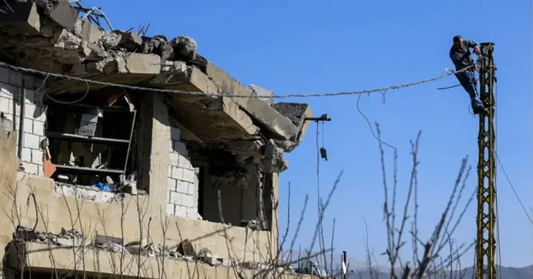 দক্ষিণ লেবাননের টাইরে সরিয়ে নেয়ার সতর্ক বার্তা, জাতিসংঘের ১৭ ক্যামেরা ধ্বংসের দাবি