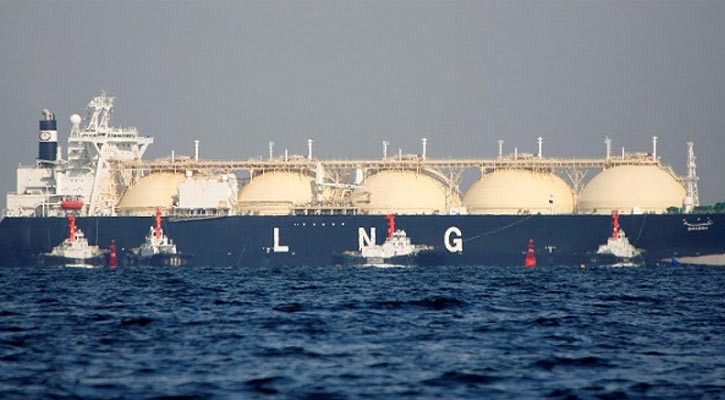 স্পট মার্কেট থেকে দুই কার্গো এলএনজি কিনছে সরকার