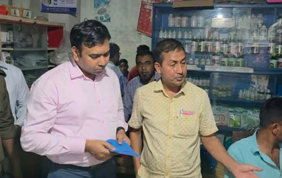 কৃত্রিম সংকট ভাঙল প্রশাসন, স্বস্তিতে কৃষক