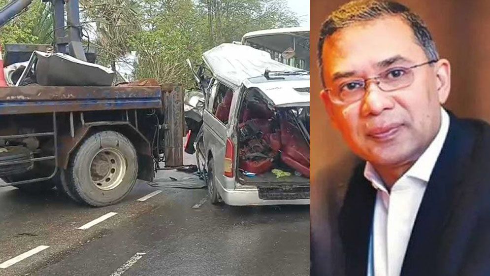 বাগেরহাটে বর-কনেসহ ১৩ জনের মৃত্যু, প্রধানমন্ত্রী গভীর শোক প্রকাশ করেছেন