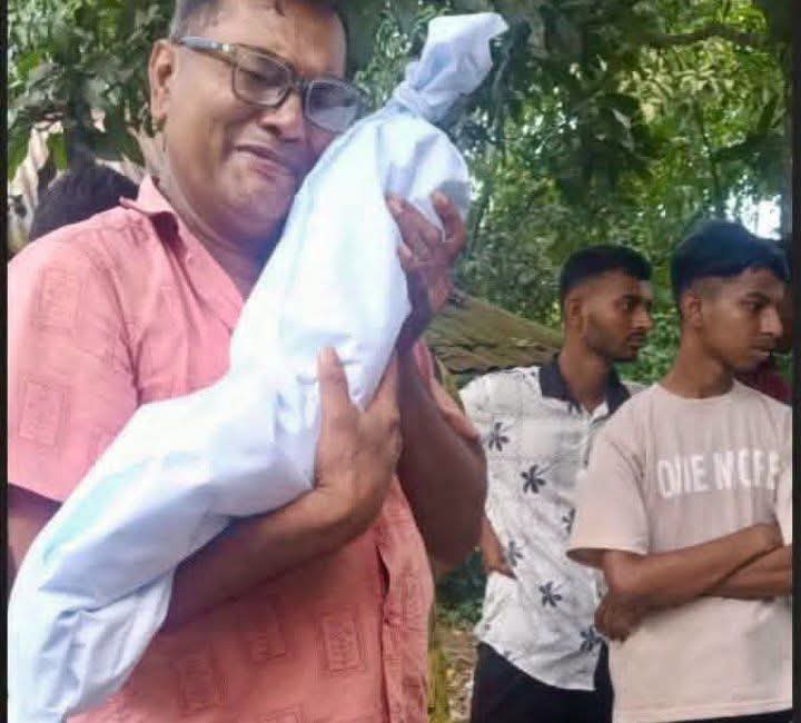 নড়াইলে মায়ের দুধ পান করানোর সময় শ্বাসনালিতে আটকে শিশুর মৃত্যু