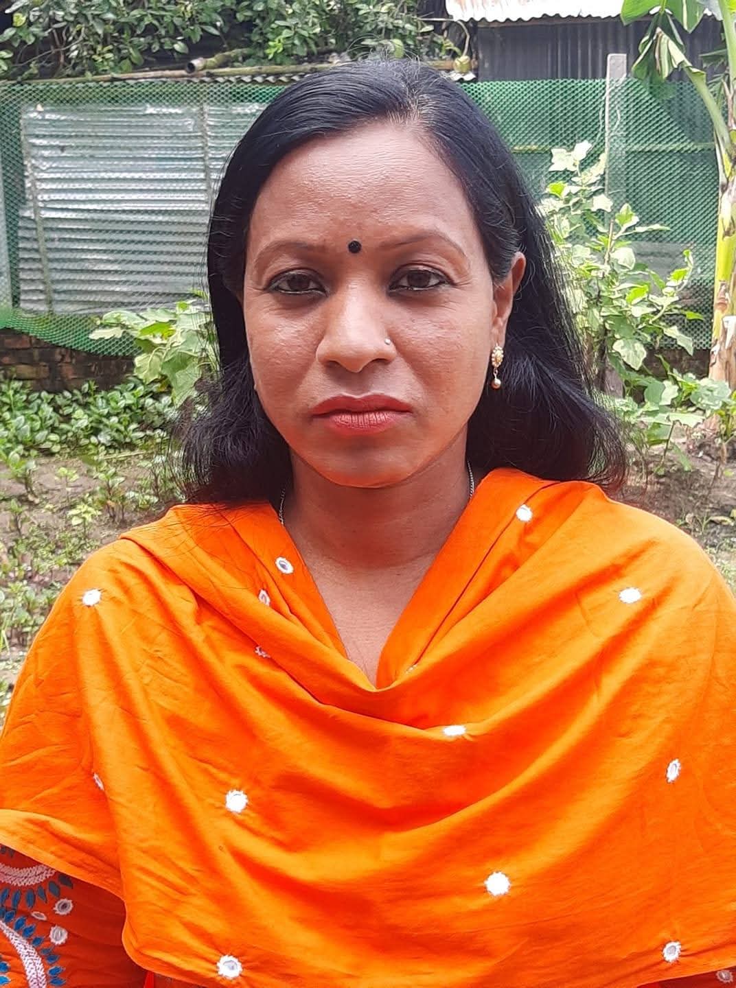 শালিখা উপজেলা প্রাথমিক শিক্ষা অফিসার হেনায়ারা খানমের ভুয়া বিলে কন্টিজেন্সির ৮৪০০০ টাকা উত্তোলন!