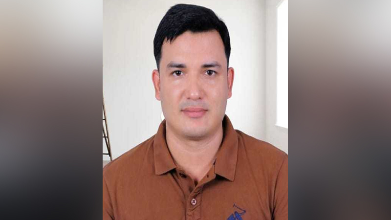 বিমানবন্দর থেকে নিষিদ্ধ ছাত্রলীগ নেতা আটক