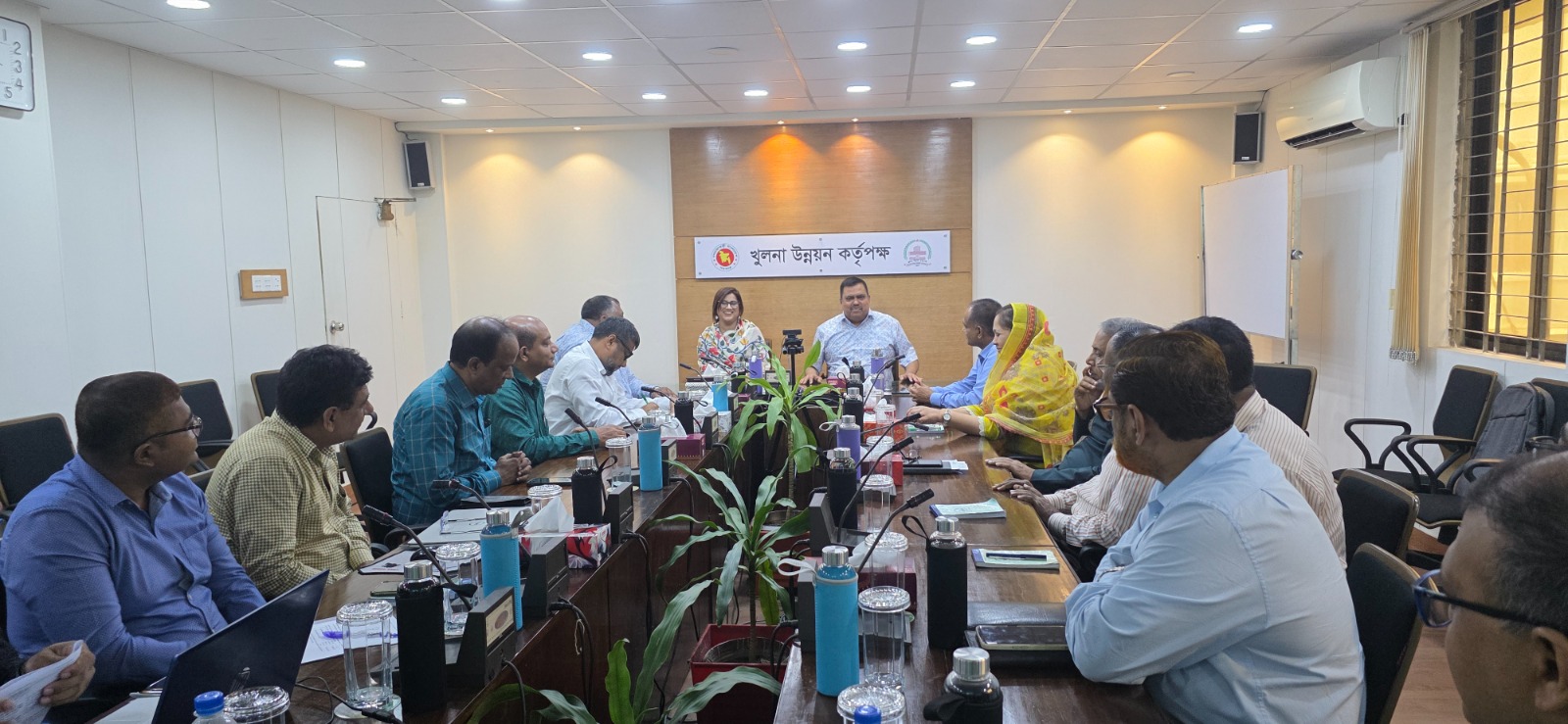 অনিয়ম ও দুর্নীতিমুক্তভাবে নির্ধারিত সময়ের মধ্যে  কাজ শেষ করতে হবে-ফাহমিদা হক এমপি
