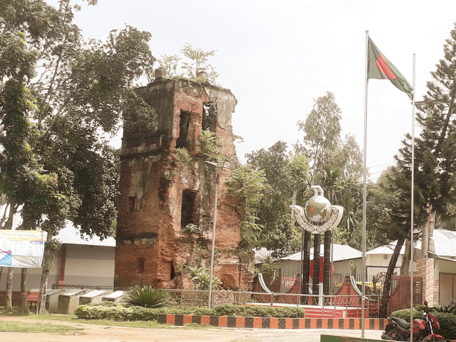 ইতিহাস-ঐতিহ্যের সাক্ষী কাকিনা জমিদারি