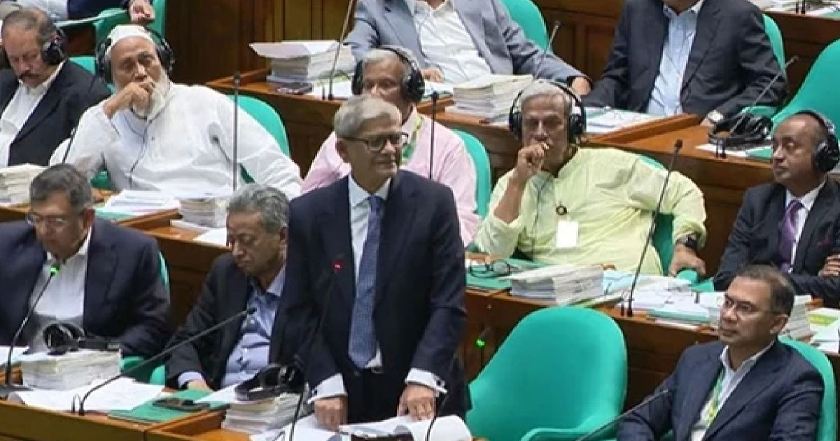 গ্রামাঞ্চলের যোগাযোগ ব্যবস্থার উন্নয়নকে অগ্রাধিকার দেওয়া হবে: মির্জা ফখরুল