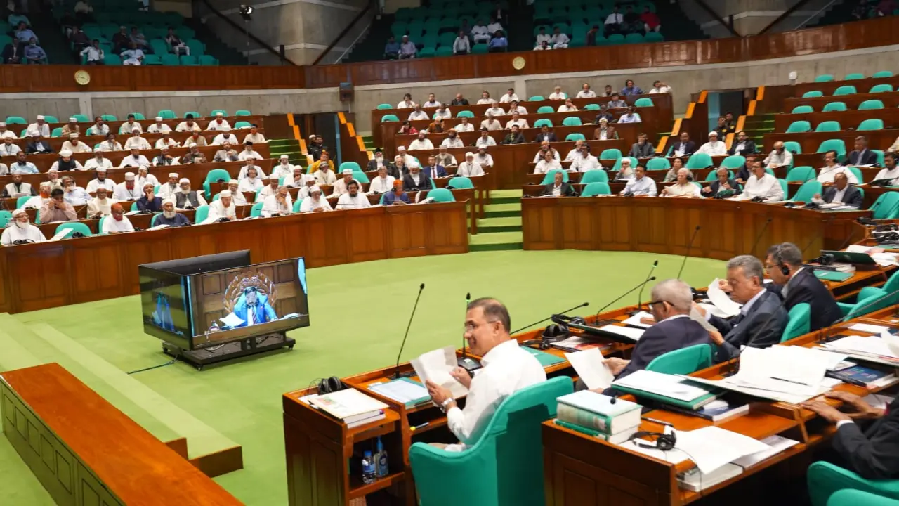সংসদে আজ ২৪টিসহ চলতি অধিবেশনে মোট ৯১ বিল পাস