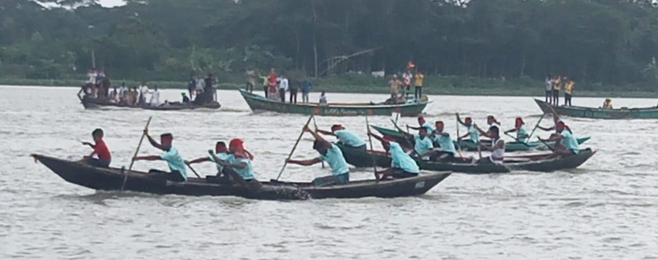 জাতীয় মৎস পক্ষের আয়োজনে ঝালকাঠিতে নৌকা বাইচ অনুষ্ঠিত