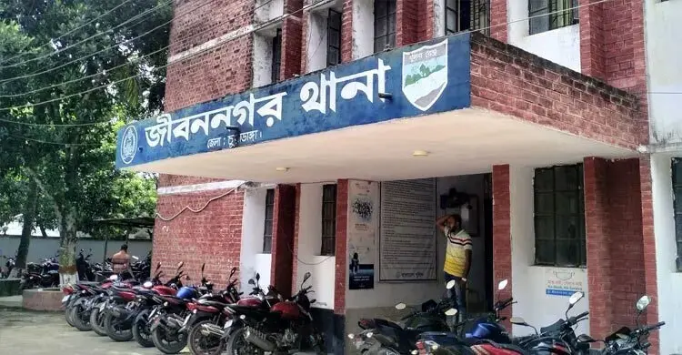 জীবননগরে পারিবারিক কলহে ১১ মাস বয়সী শিশুর মুখে বিষ ঢেলে মায়ের হত্যাচেষ্টা